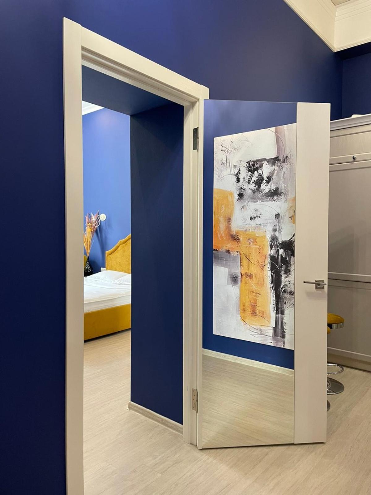 Royal Apartment On Slovatskogo 8 リヴィウ エクステリア 写真