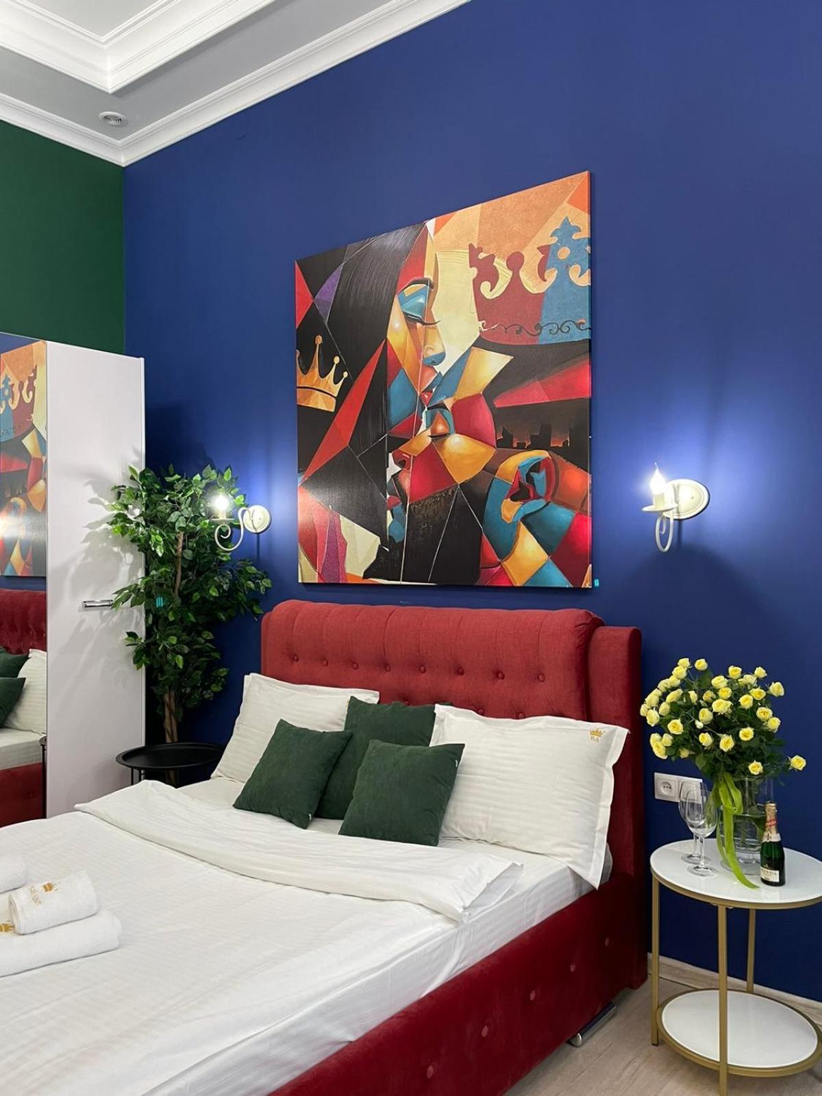 Royal Apartment On Slovatskogo 8 リヴィウ エクステリア 写真